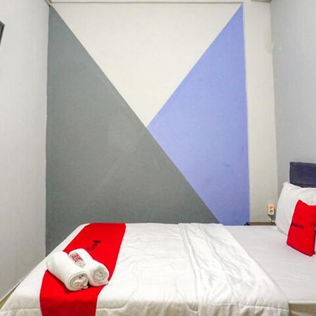Reddoorz Near Penimbangan Beach Singaraja Exterior foto