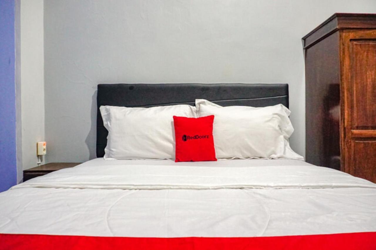 Reddoorz Near Penimbangan Beach Singaraja Exterior foto